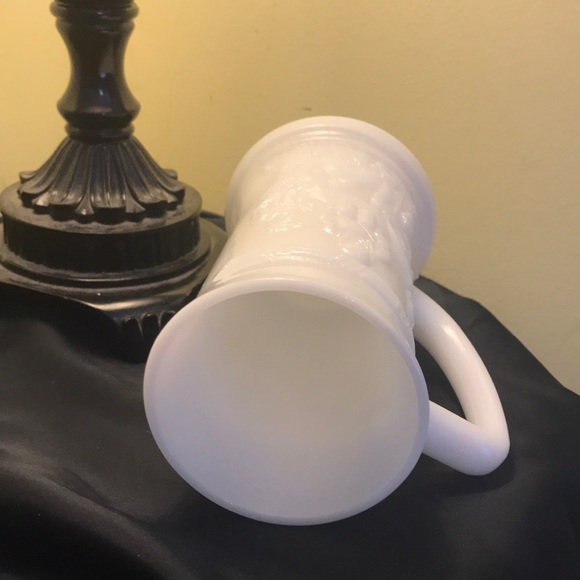 Vintage Federal Milk Glass Beer Stein - Picture 4 of 4